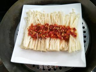 蒜蓉剁椒蒸金针菇的做法步骤：5