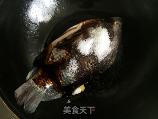 红烧罗非鱼的做法步骤：4