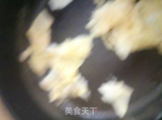 香椿炒鸡蛋的做法步骤：5