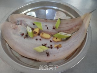 清蒸比目鱼的做法步骤：3
