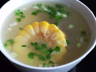 排骨玉米汤的做法步骤：1