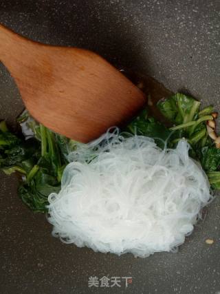 菠菜炒粉丝的做法步骤：6