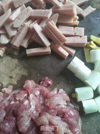茶树菇炒肉丝的做法步骤：2