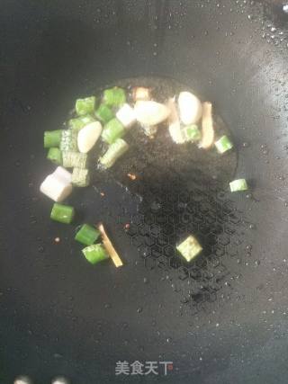 湘味丝瓜的做法步骤：2