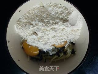土豆丝紫菜鸡蛋饼的做法步骤：4