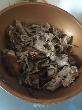 椒盐鸭架的做法步骤：1