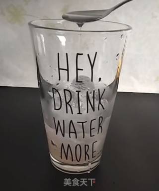 西米奶茶的做法步骤：4