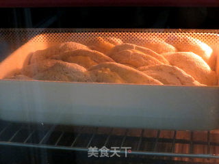 飘飘茶香滴【伯爵杏仁乳酪卷】的做法步骤：21