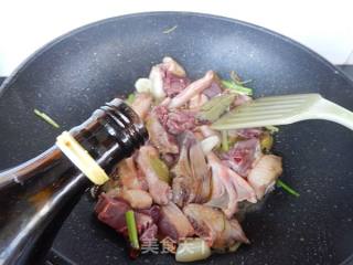 冬瓜鸭肉粉丝煲的做法步骤：5