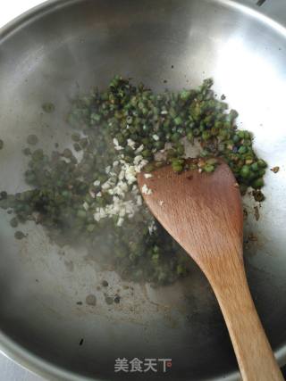 蒜蓉豆豉炒四季豆的做法步骤：6