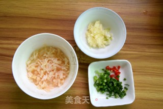 蒜蓉干贝蒸丝瓜的做法步骤：3