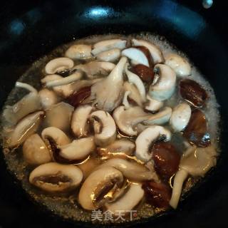 炒杂菇的做法步骤：4