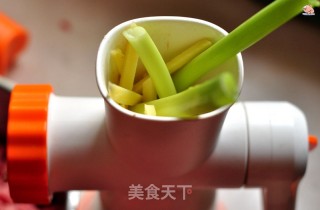 西葫芦牛肉水煎包的做法步骤：3
