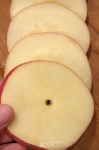 脆皮苹果圈的做法步骤：1