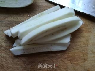 茄条炒榨菜的做法步骤：3