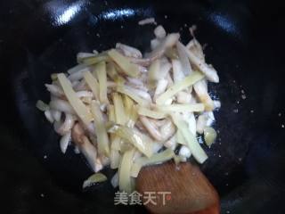 茄条炒榨菜的做法步骤：9