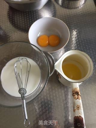 酸奶蛋糕的做法步骤：2