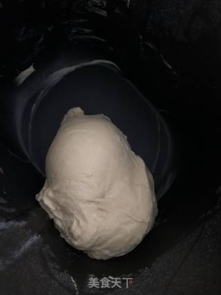 基础面包的做法步骤：3