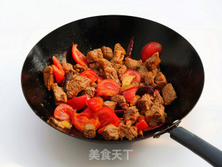 番茄炖牛腩的做法步骤：4