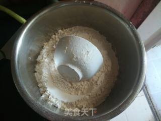 凉皮的做法步骤：1