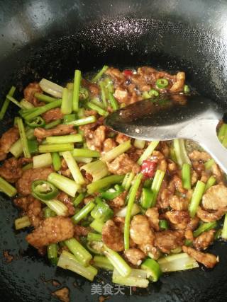 西芹炒肉片的做法步骤：5