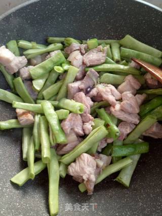 豆角土豆炖肉的做法步骤：8