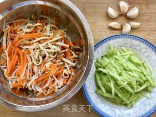 夏日常备：凉面的做法步骤：2