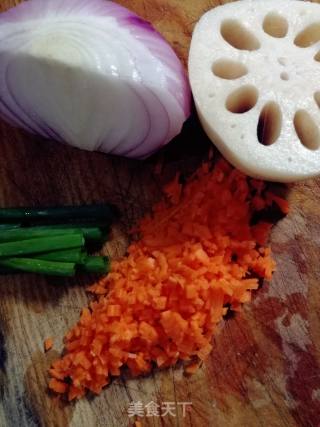 藕香蔬菜饼的做法步骤：1