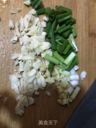 糖醋虎皮鹌鹑蛋的做法步骤：5