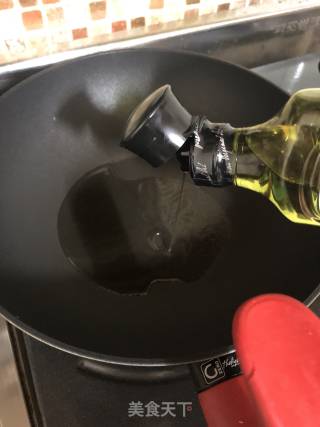 茄子炒辣椒的做法步骤：3