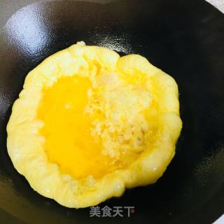 黄瓜炒鸡蛋的做法步骤：2