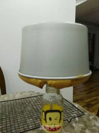 中空戚风蛋糕的做法步骤：8