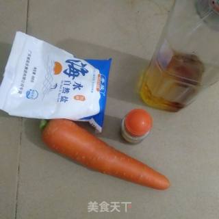 素炒胡萝卜丝的做法步骤：1
