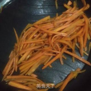 素炒胡萝卜丝的做法步骤：4