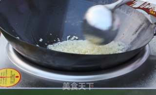 潜江蒜蓉大虾的做法步骤：2