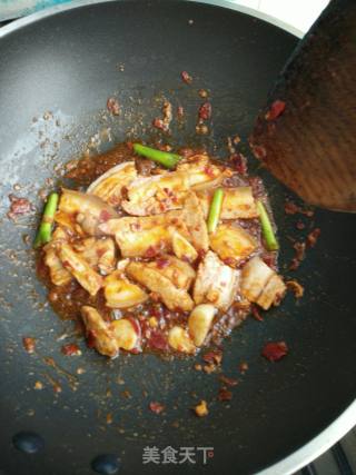 五花肉炒千页豆腐的做法步骤：5