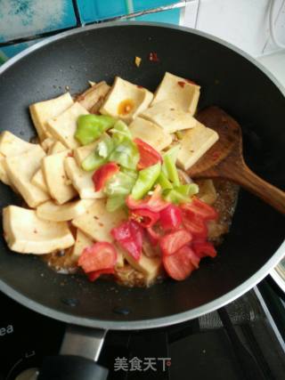 五花肉炒千页豆腐的做法步骤：8