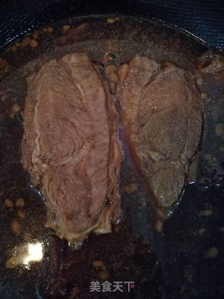 祖传酱牛腱子的做法步骤：4