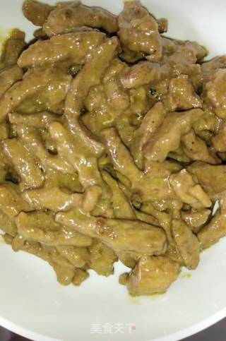 青椒牛肉丝的做法步骤：7