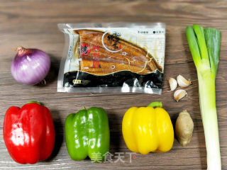 彩椒鳗鱼烤串的做法步骤：2