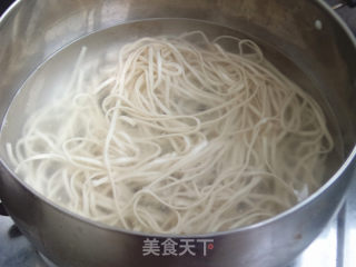 豆豉洋葱酱拌面的做法步骤：10