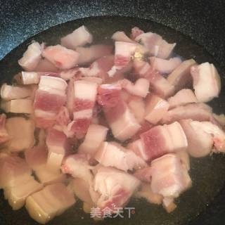 芛干烧肉的做法步骤：2