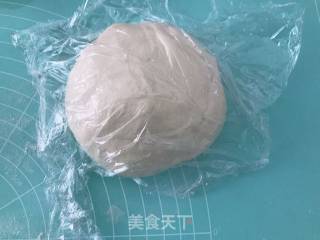 蛋黄酥的做法步骤：6