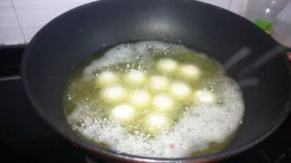 茄汁荔枝麻园的做法步骤：3