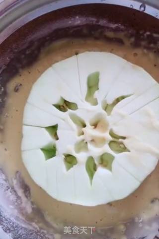 鱼香茄子的做法步骤：1
