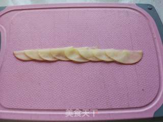 苹果玫瑰花烤吐司的做法步骤：12