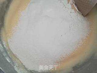 蜂蜜纸杯蛋糕的做法步骤：4