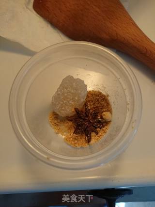 开胃红烧肉（入口即化）的做法步骤：5
