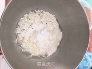 莲花酥的做法步骤：2