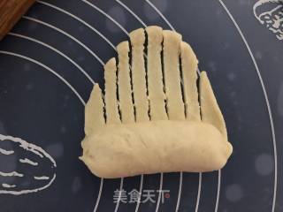奶香菠萝面包的做法步骤：6